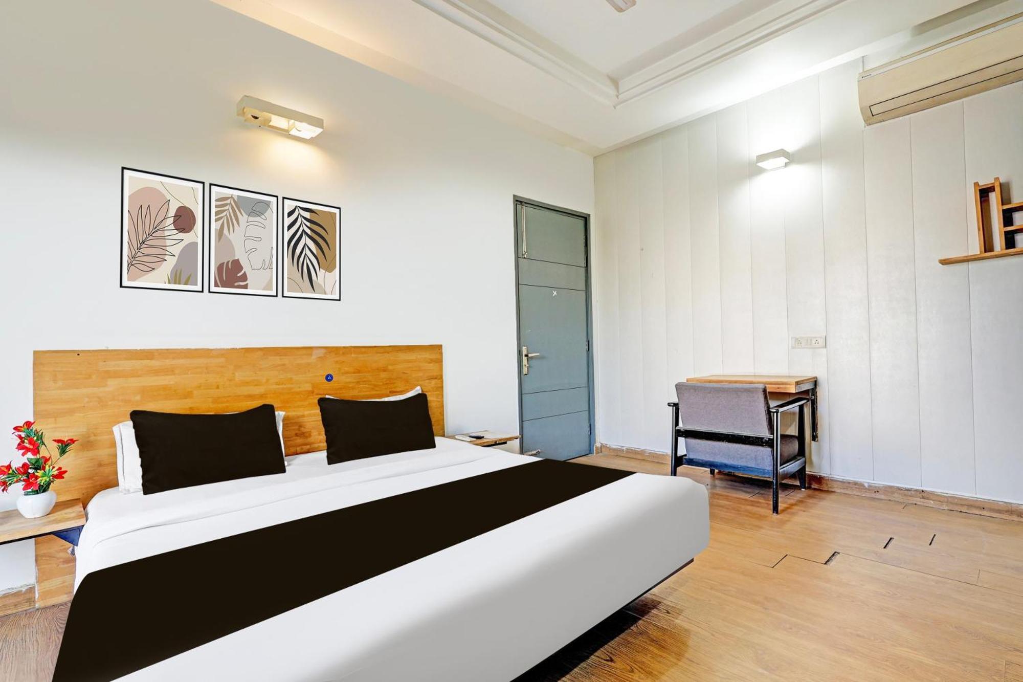 Townhouse Sector 49 Sohna Road 호텔 구르가온 외부 사진