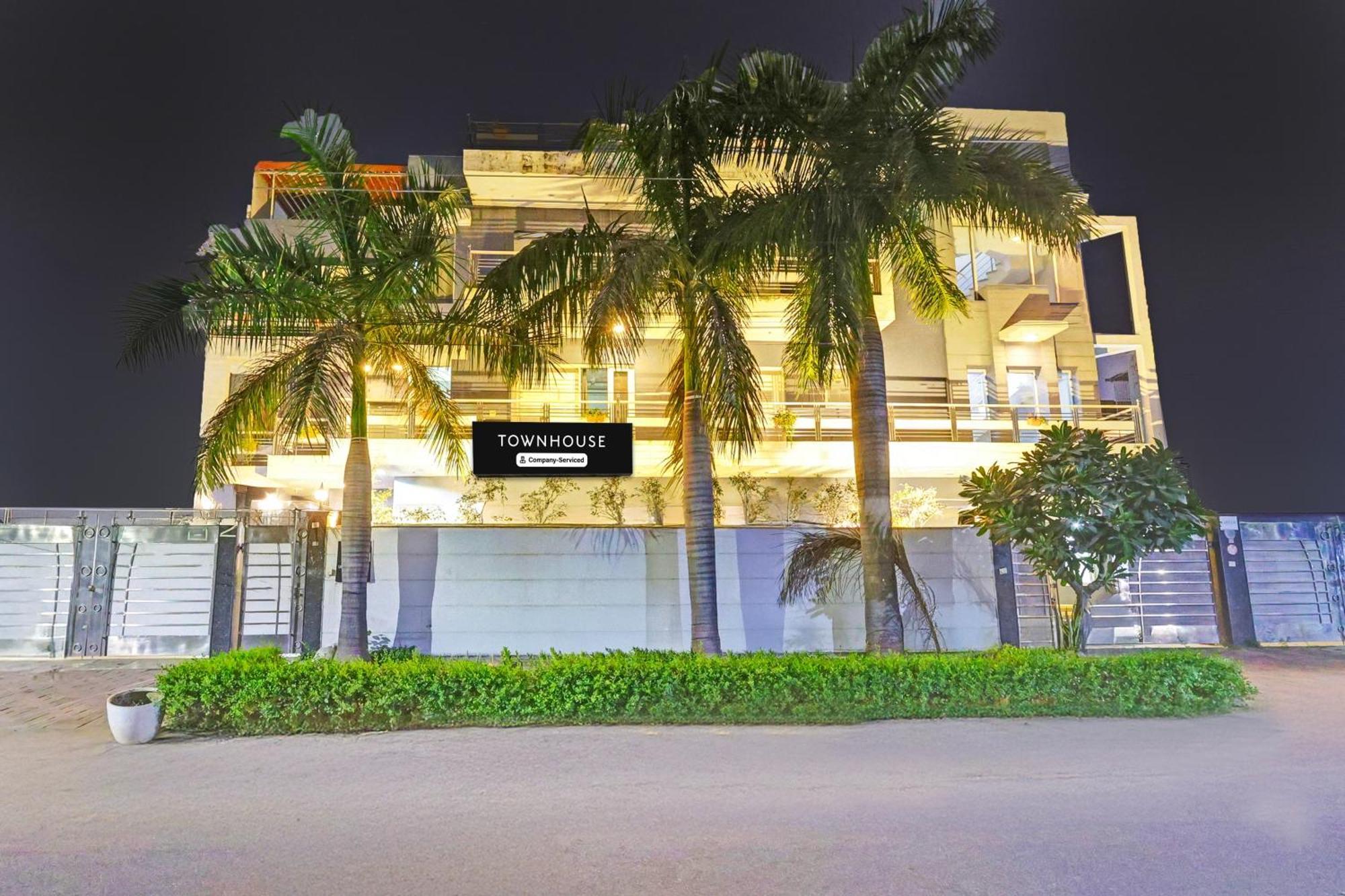 Townhouse Sector 49 Sohna Road 호텔 구르가온 외부 사진